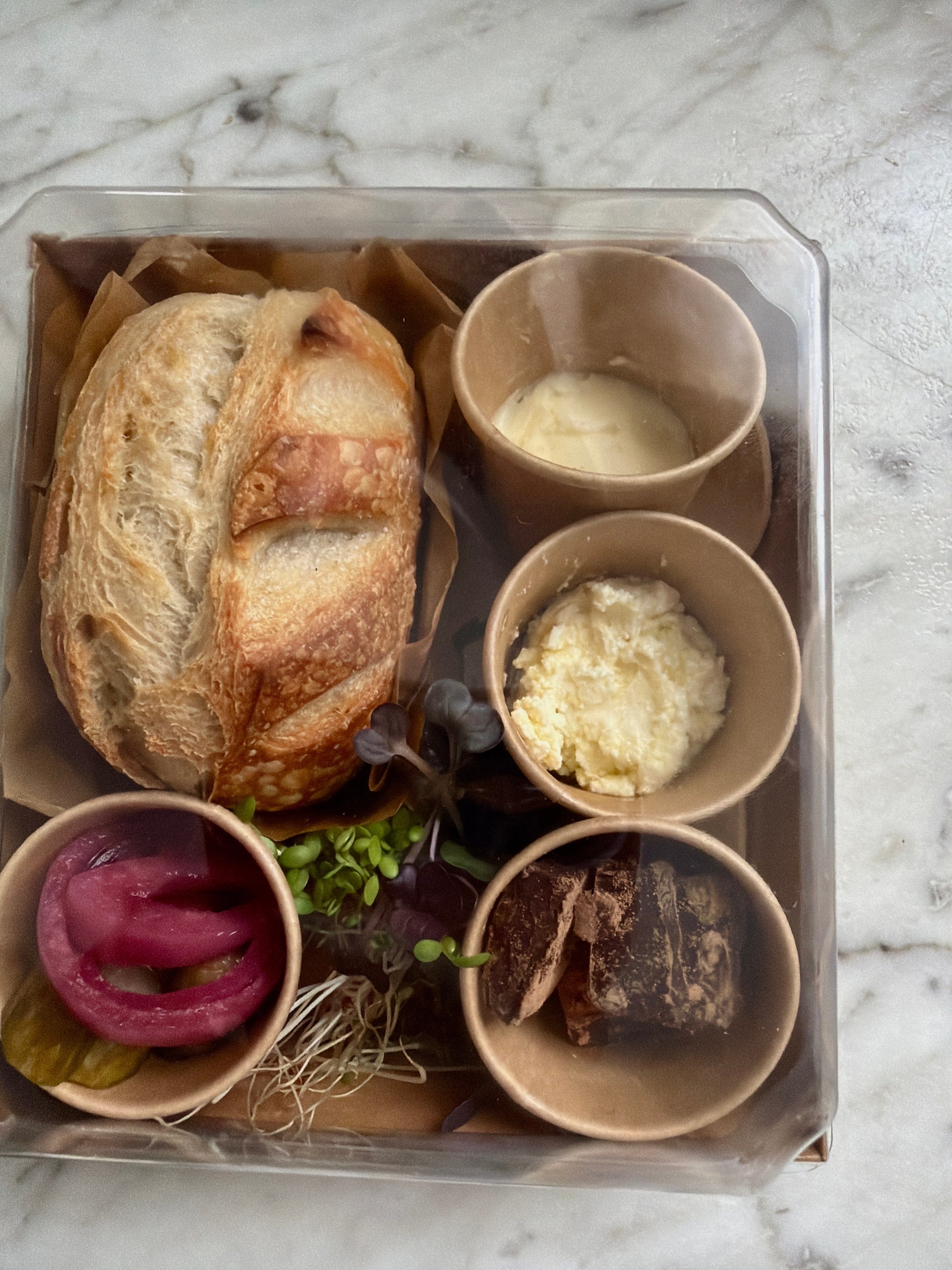 La Tabla Pantry - La Tabla