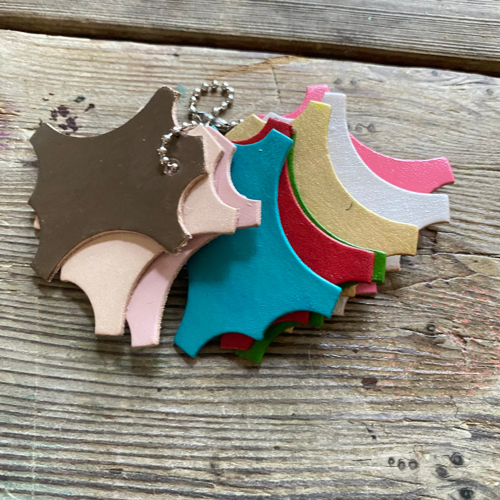 VeggieTan Bear Card Wallet – 3 Pocket